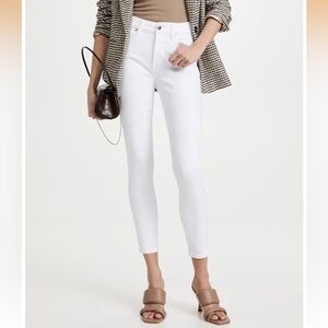 Good American Good Legs Crop in White001 Size 27
